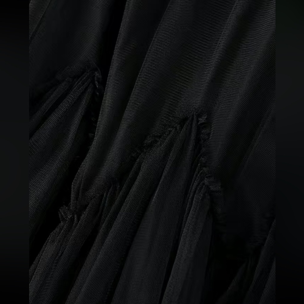 Luxe mesh asymmetrical hem maxi skirt - Picture 15 of 15